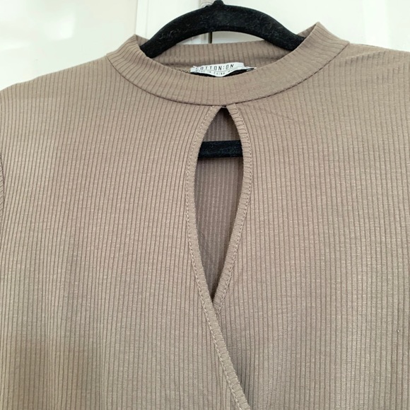 BRAND NEW Cotton On Cropped Blouse - Picture 3 of 4